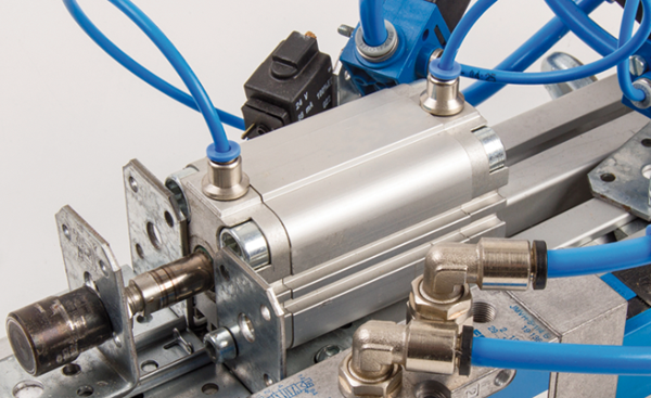 Srovnání hydraulických a pneumatických systémů: Jaké jsou rozdíly?