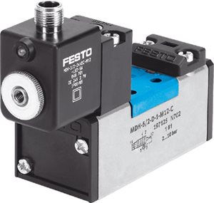 22AP1803.jpg
