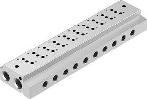 22AP2597.jpg
